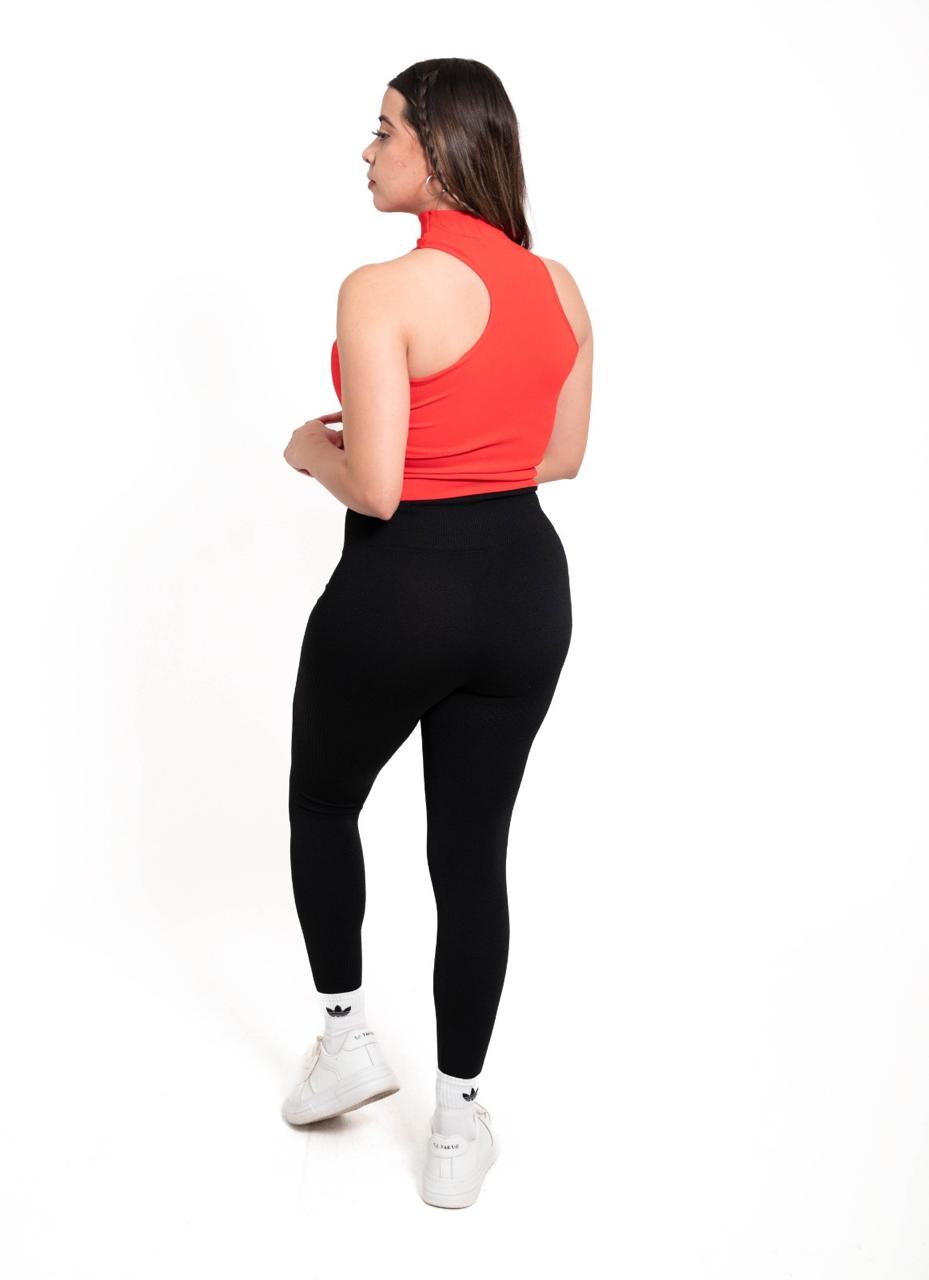 Conjunto deportivo blusa y leggins